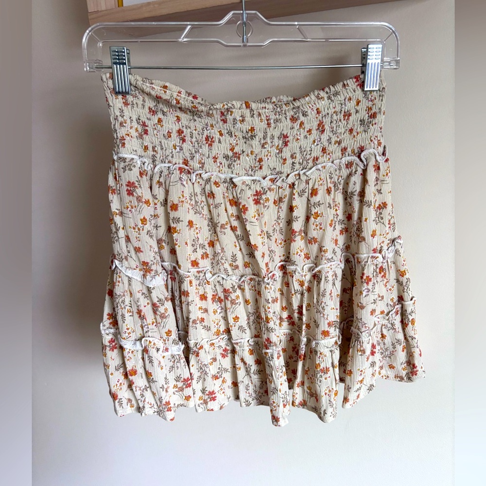 NWOT BE COOL Floral Tiered Ruffle Mini Skirt
